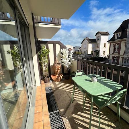 Appartement Hyper Centre De Cabourg Avec Balcon Buitenkant foto