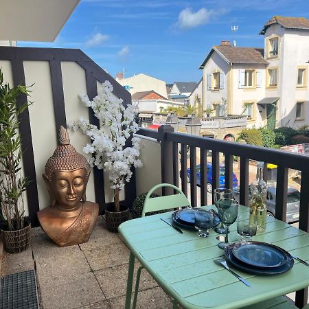 Appartement Hyper Centre De Cabourg Avec Balcon Buitenkant foto